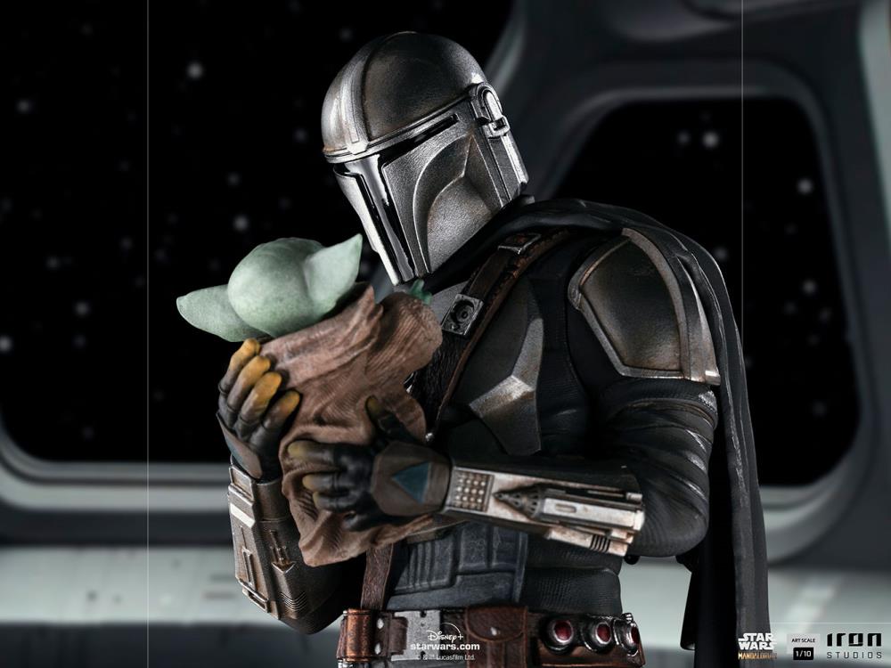 Star Wars: Mandalorian - Mandalorian and Grogu Statue - 1/10 Scale