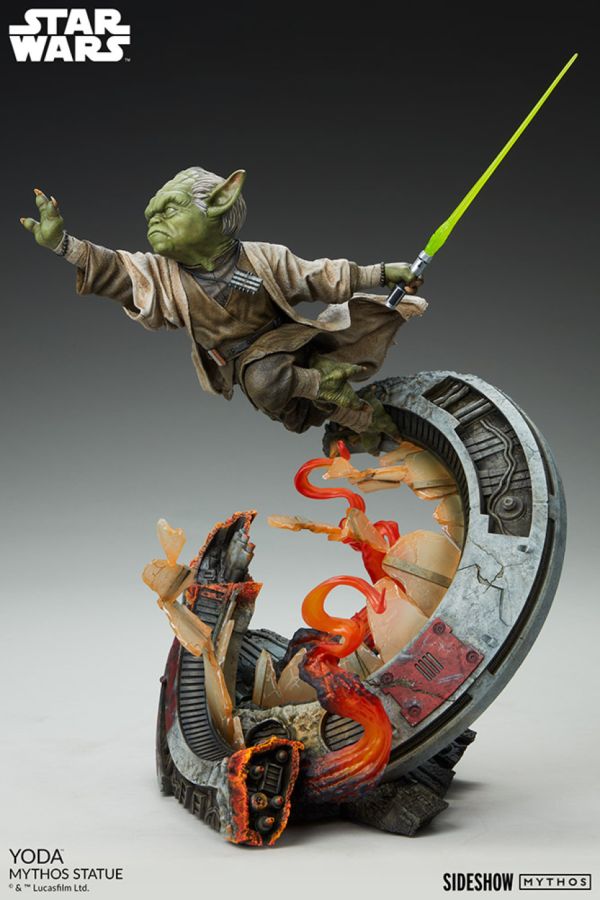 Star Wars: Yoda Mythos 17" Statue