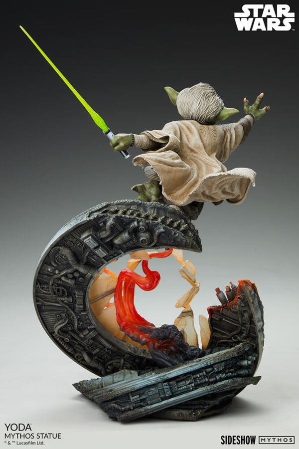 Star Wars: Yoda Mythos 17" Statue