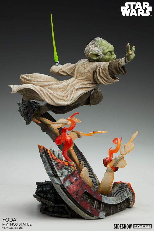 Star Wars: Yoda Mythos 17" Statue
