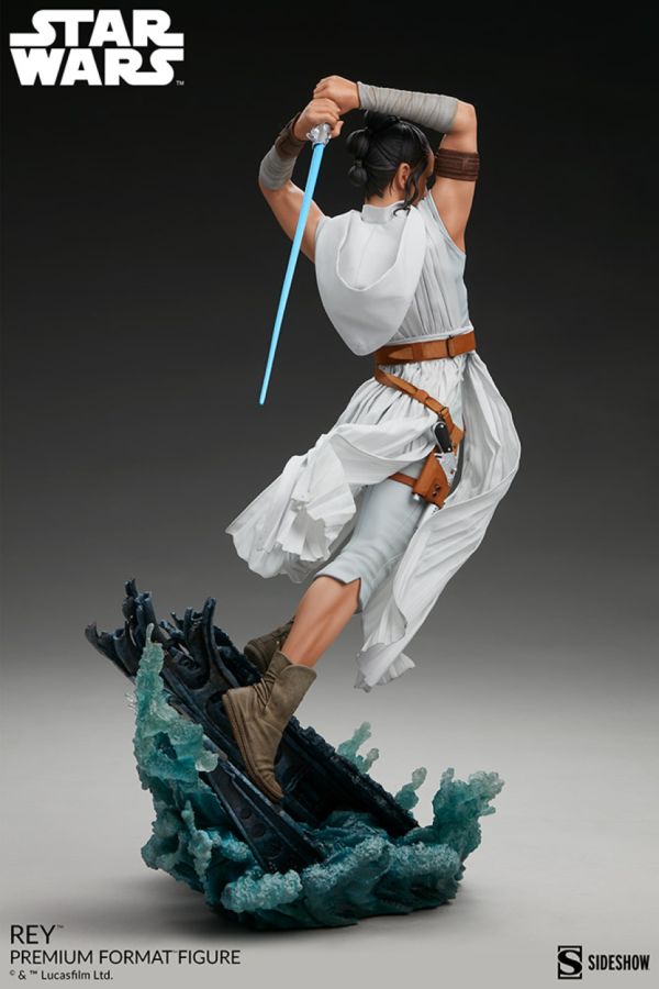 Star Wars: Rey Premium Format 20.5" Statue