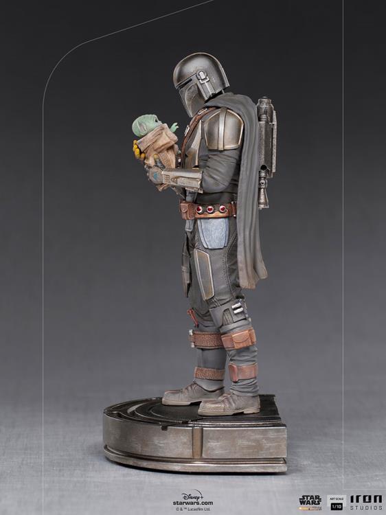 Star Wars: Mandalorian - Mandalorian and Grogu Statue - 1/10 Scale