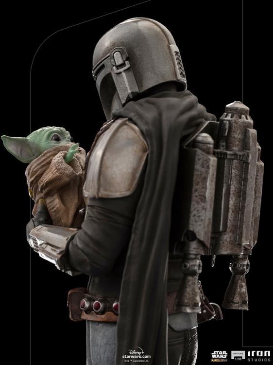 Star Wars: Mandalorian - Mandalorian and Grogu Statue - 1/10 Scale