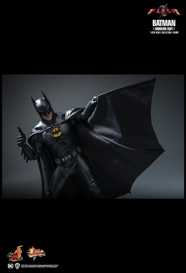 The Flash (2023) - Batman (Modern Suit) 1/6 Scale Action Figure [Hot Toys]