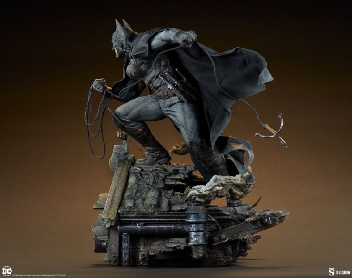 Batman sideshow online statue